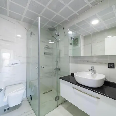 Lovely Duplex Flat Near Beach In Muratpasa Antalya